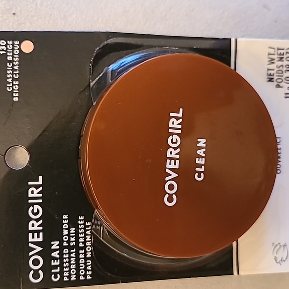 COVERGIRL MAKEUP BUNDLE OF 8 ITEMS - Picture 5 of 16